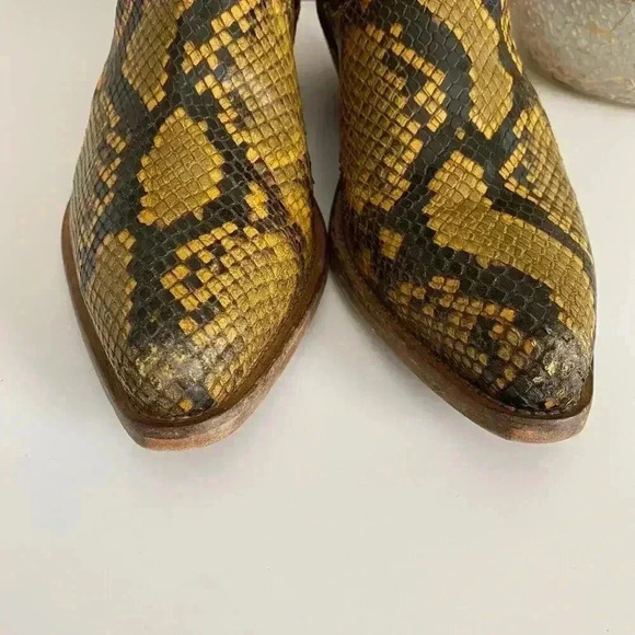 Golden Goose Santiago Snake Embossed Western Boot - Picture 5 of 16